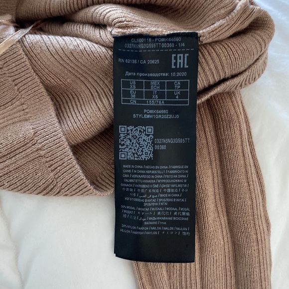 Guess Cropped Long Sleeve Sweater - Picture 6 of 7